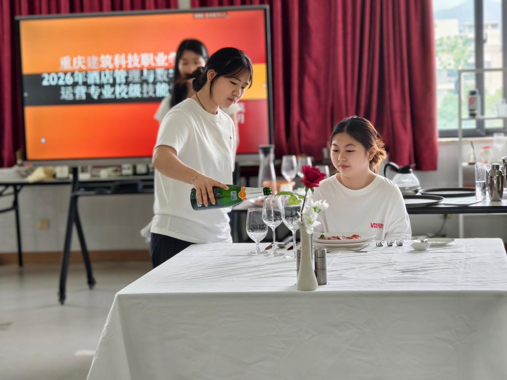 以赛践学砺匠心，以技赋能促成长 ——智慧康养学院旅游大类校级技能大赛圆满落幕